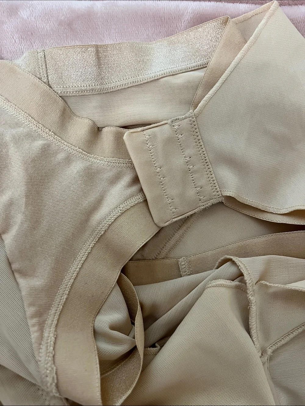 Maidenform Nude Beige Longline Shaping Bodysuit Built in Bra Body Shaper 36C NWT
